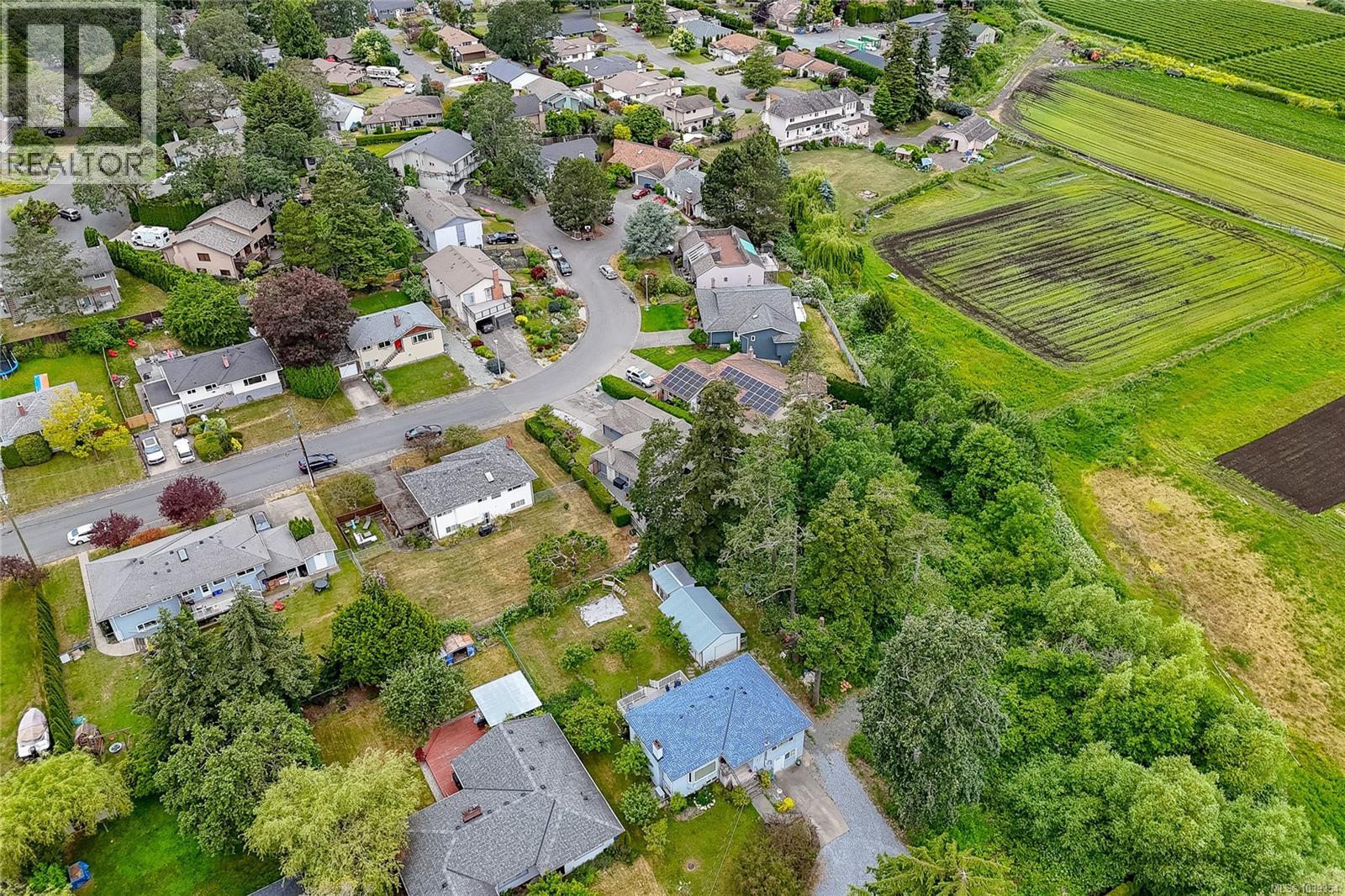 4035 Century Rd - 37