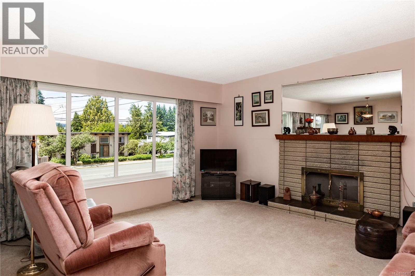 549 Dogwood St - Image 19