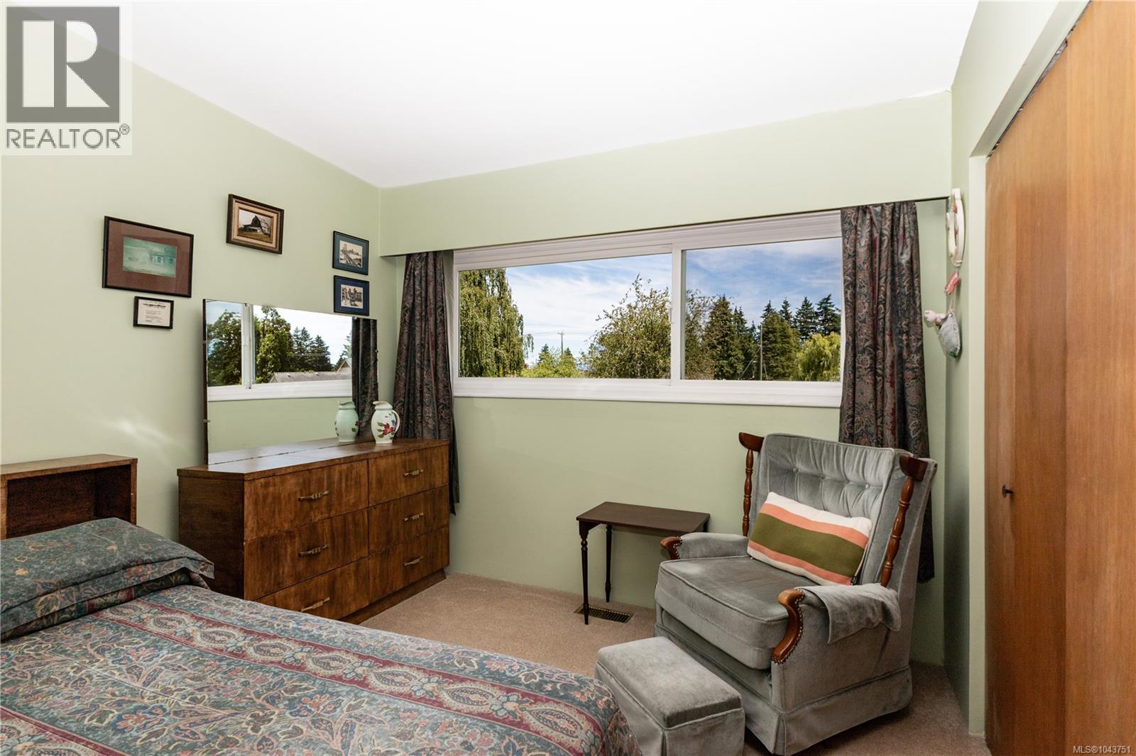 549 Dogwood St - Image 24