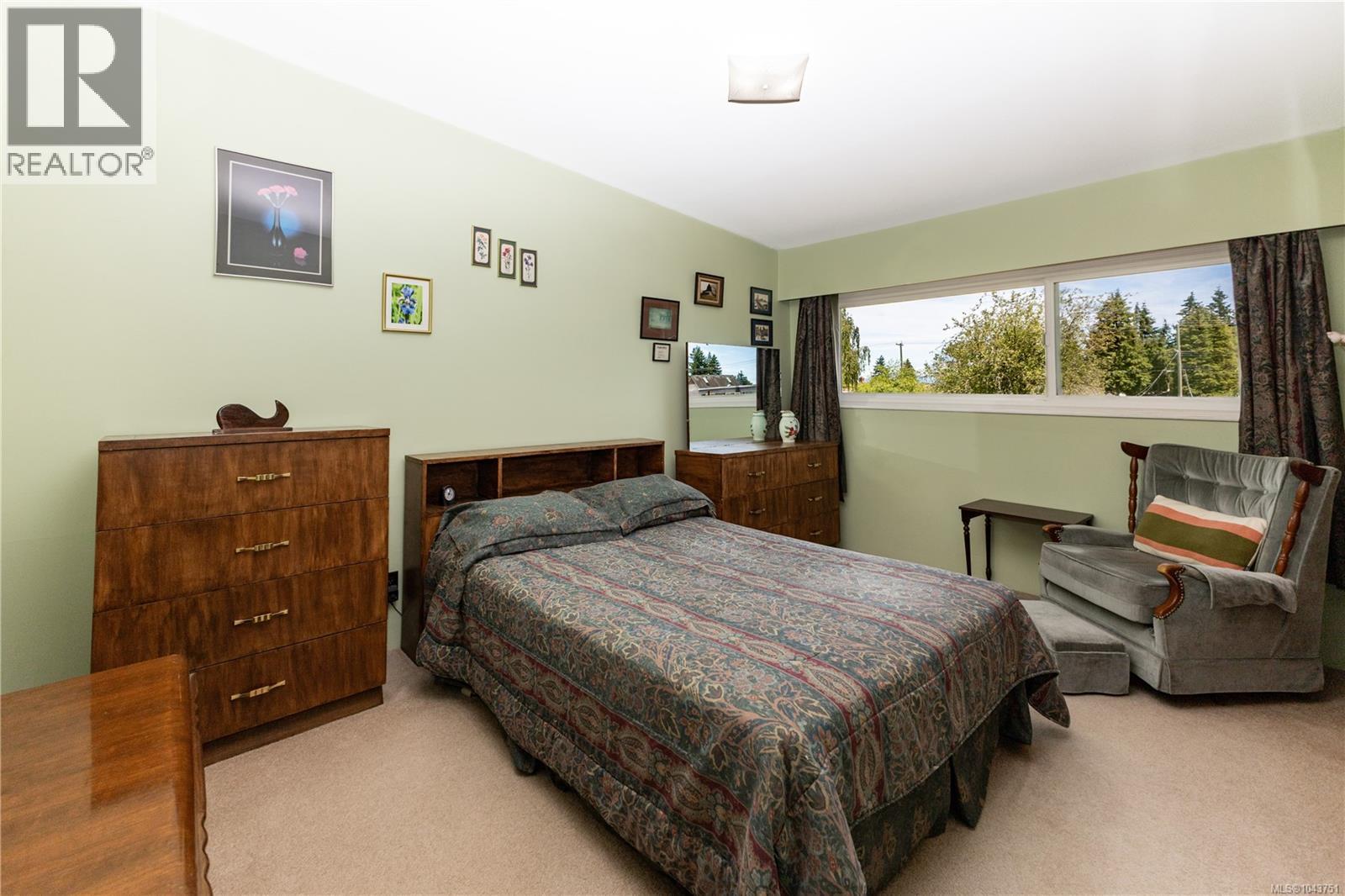 549 Dogwood St - Image 25