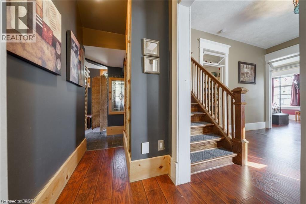 284 COLBORNE Street N - 15