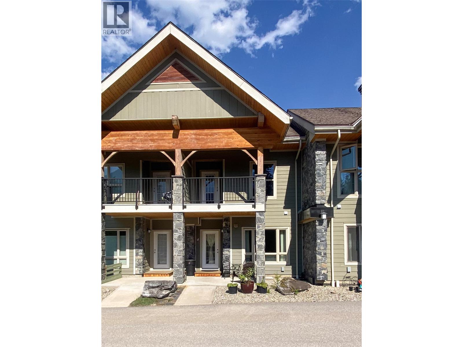 912 Slocan Street Unit# 4, Slocan — photo 3