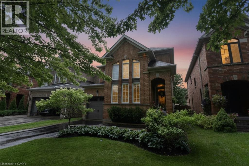 16 WOODCOTE Crescent - 4
