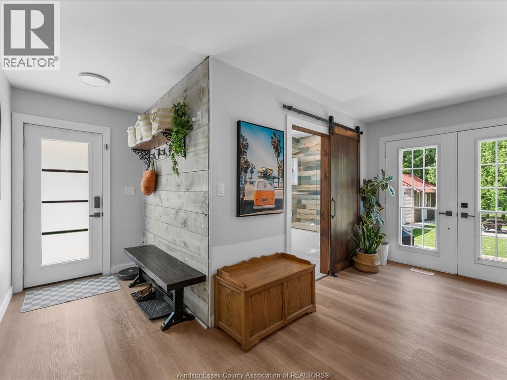 4315 ROSELAND DRIVE West - 23