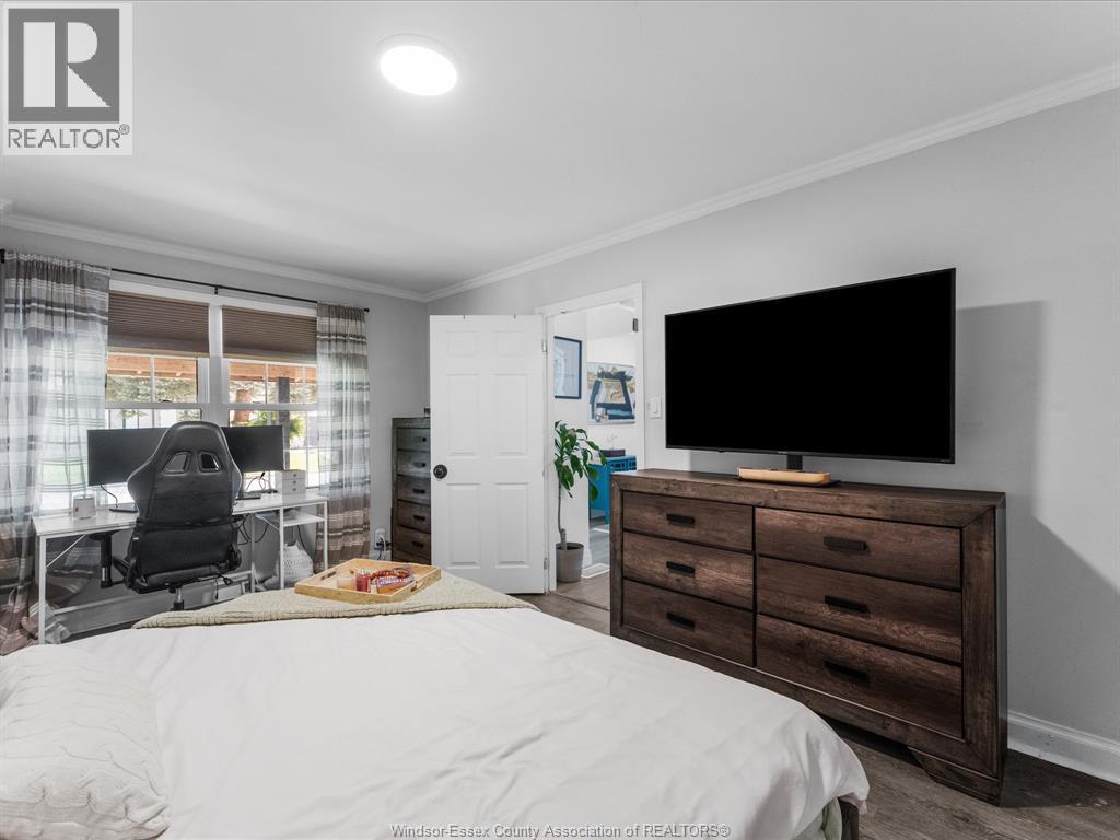 4315 ROSELAND DRIVE West - 26