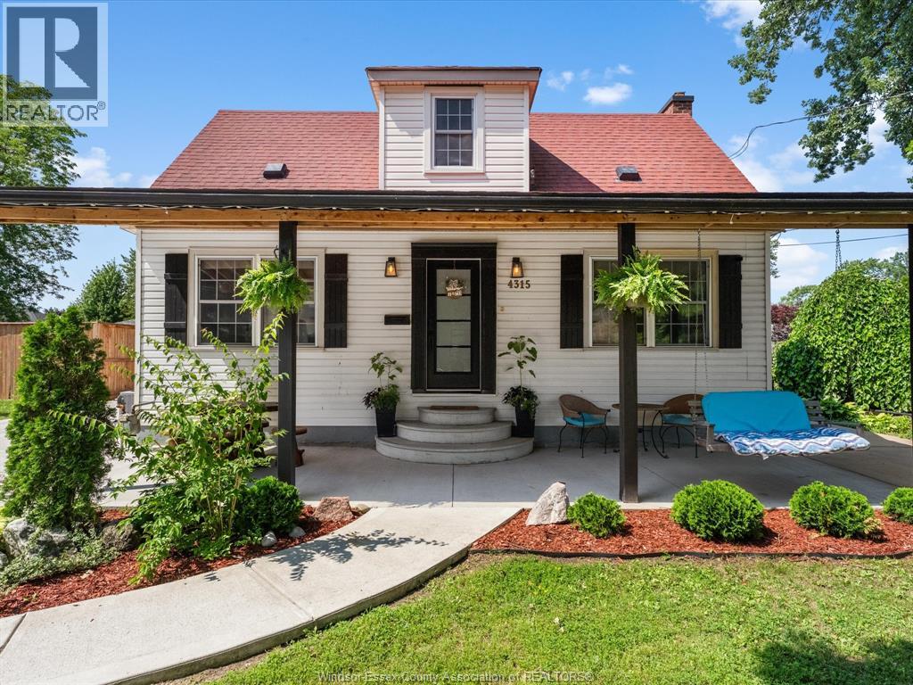 4315 ROSELAND DRIVE West - 3