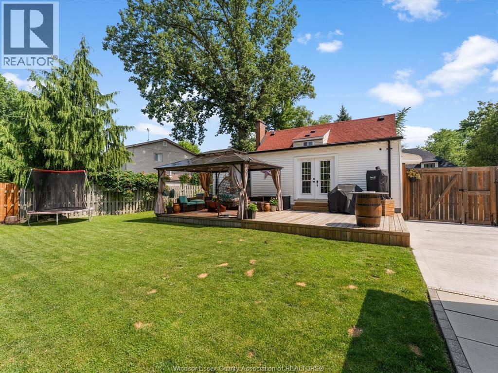 4315 ROSELAND DRIVE West - 43
