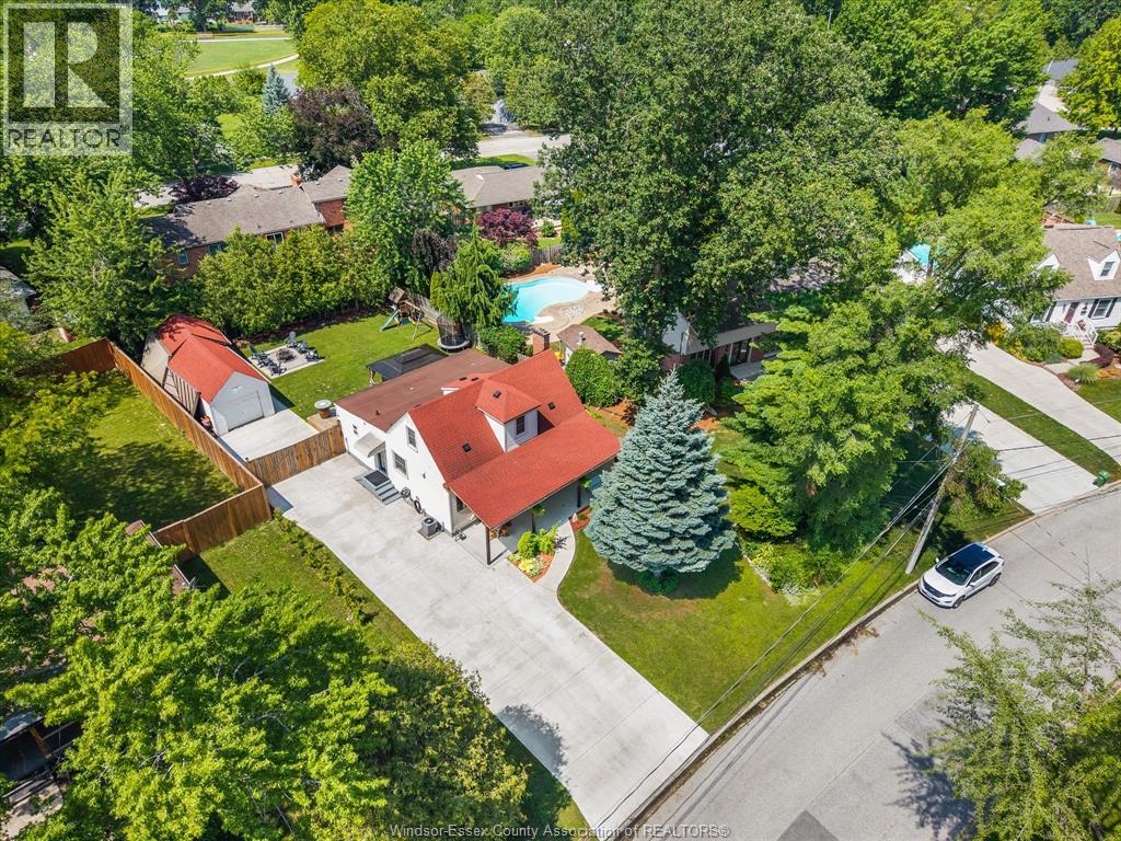4315 ROSELAND DRIVE West - 50