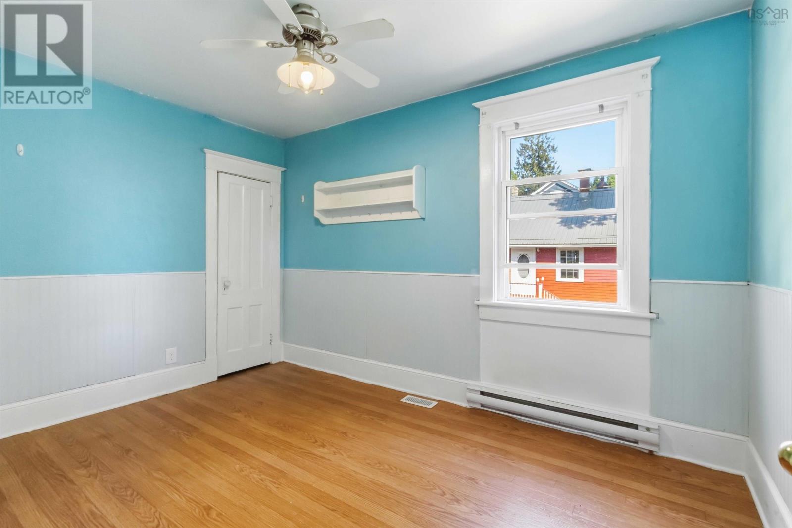 406 Main Street - 20