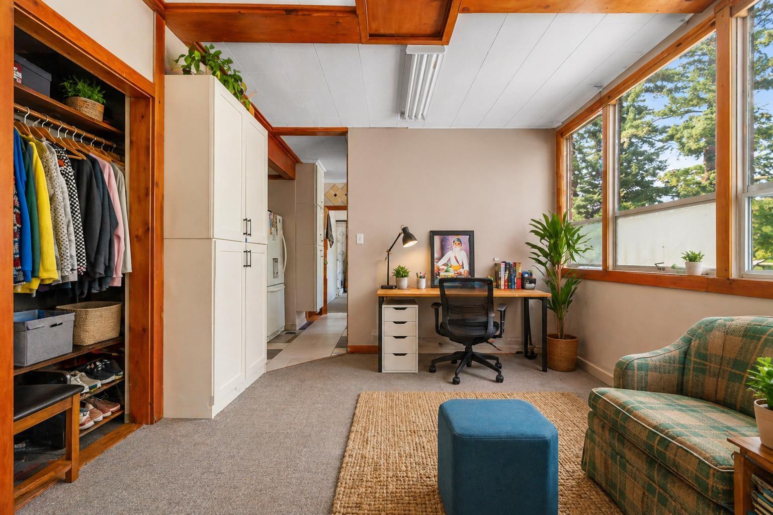 360 WALLACE STREET, Hope, Hope