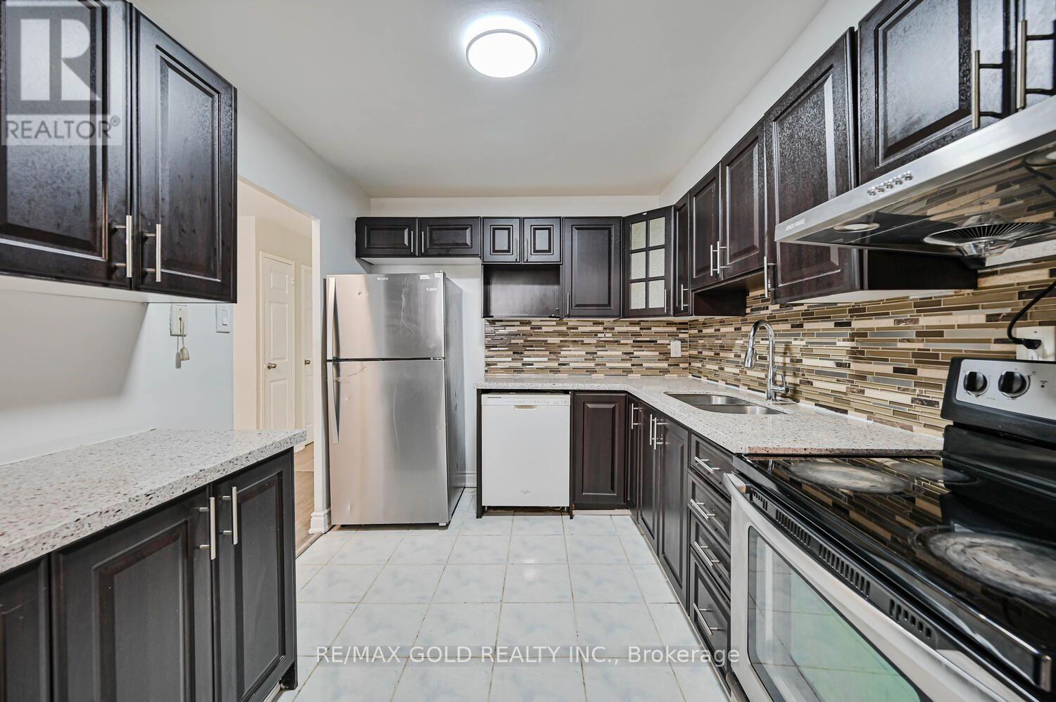 #207 60 STEVENSON ROAD - 15