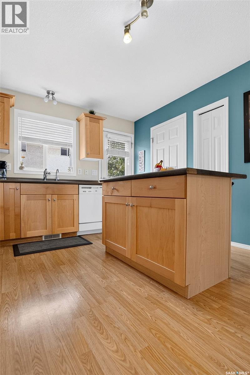 #46 2801 WINDSOR PARK ROAD - Image 13