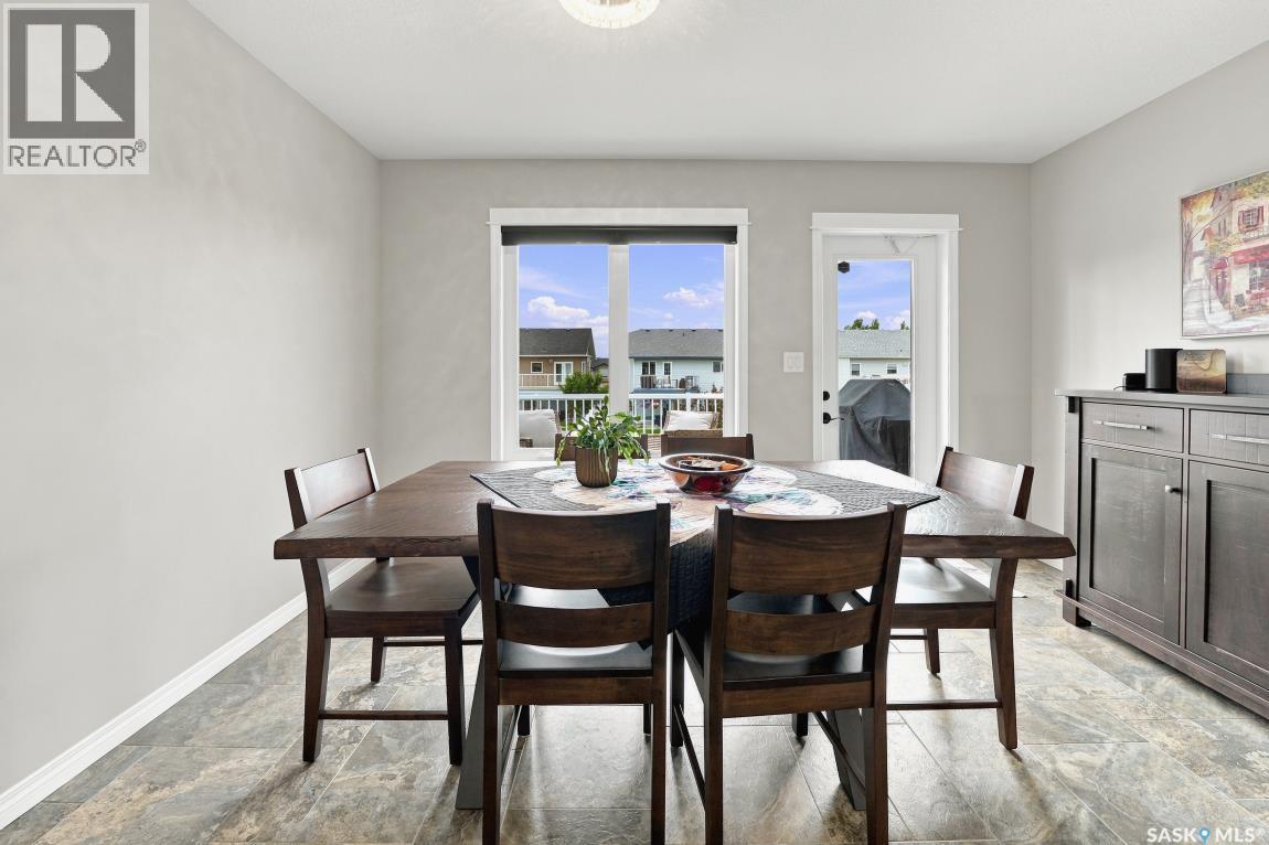 857 Reimer ROAD - 11