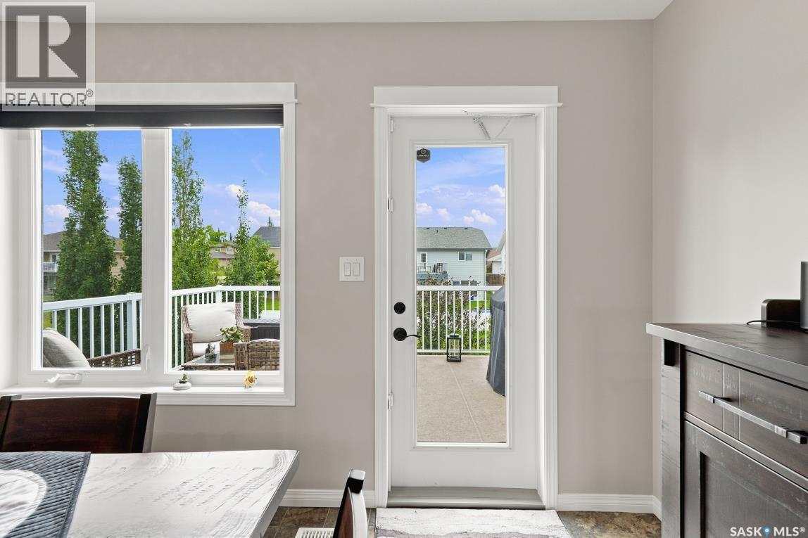 857 Reimer ROAD - 13