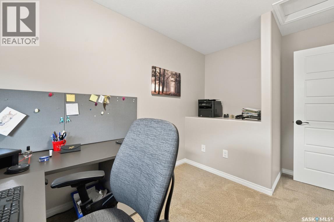 857 Reimer ROAD - 22