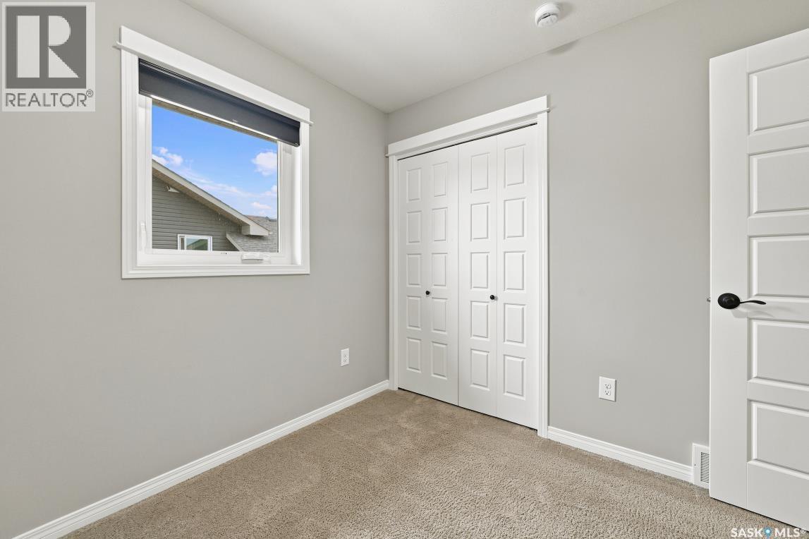 857 Reimer ROAD - 24