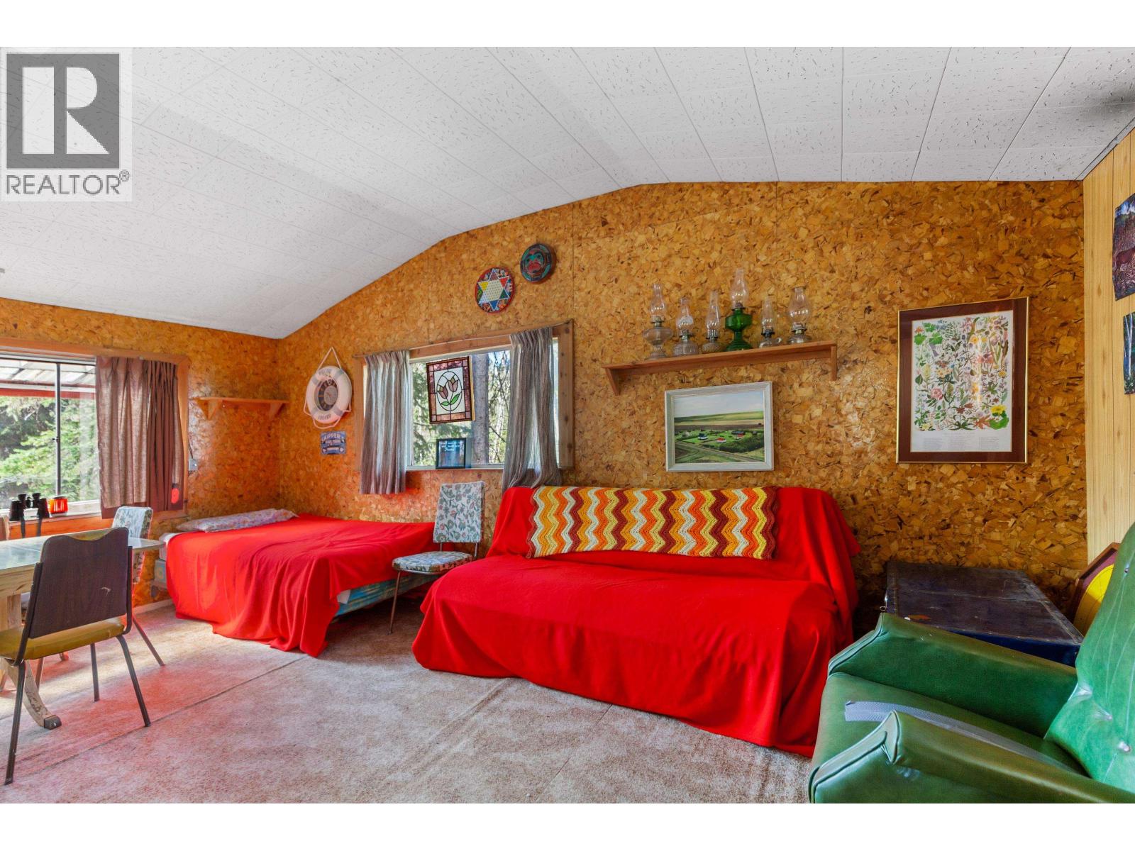 15006-15007 NORMAN LAKE ROAD - 27