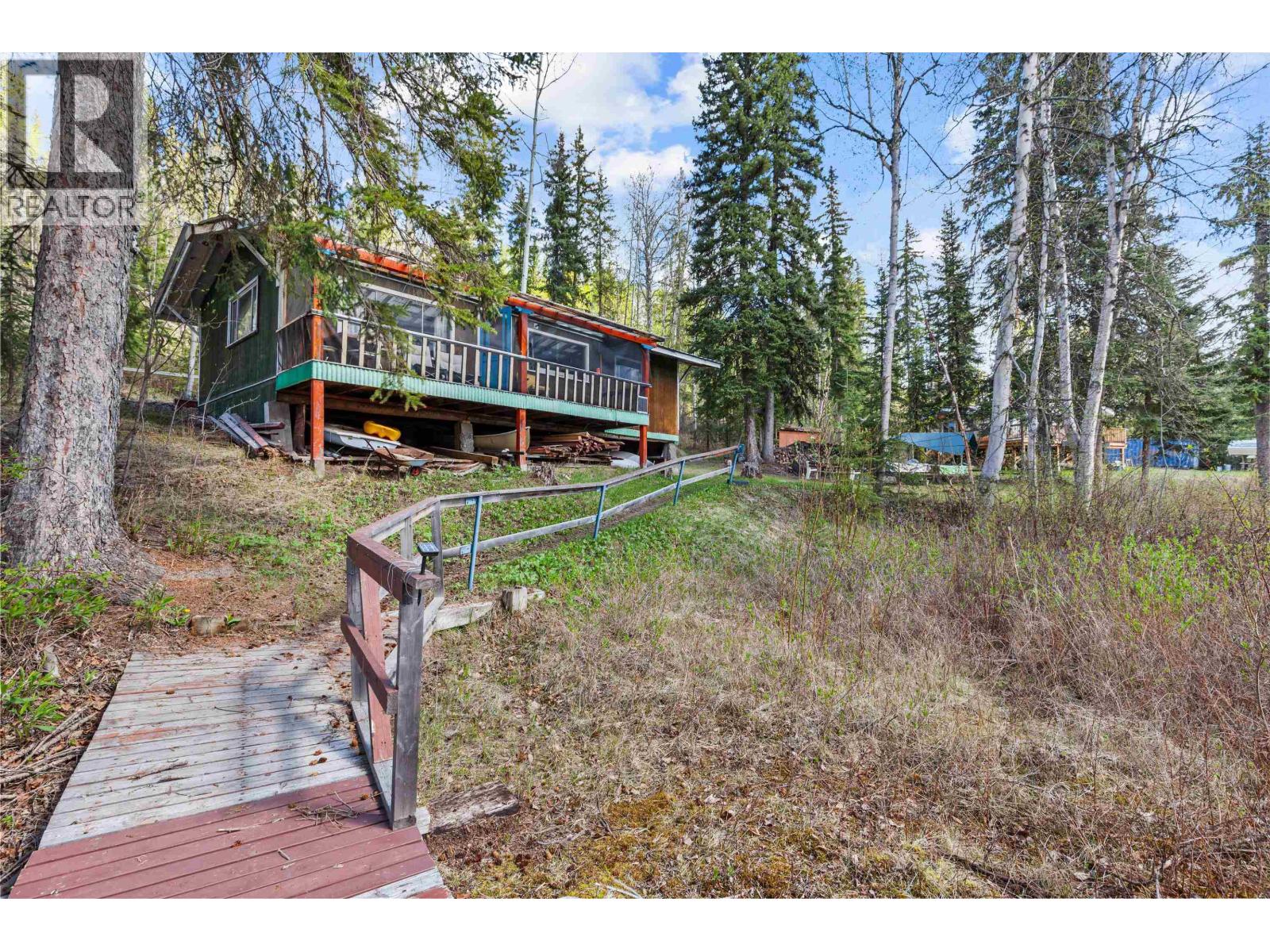15006-15007 NORMAN LAKE ROAD - 33