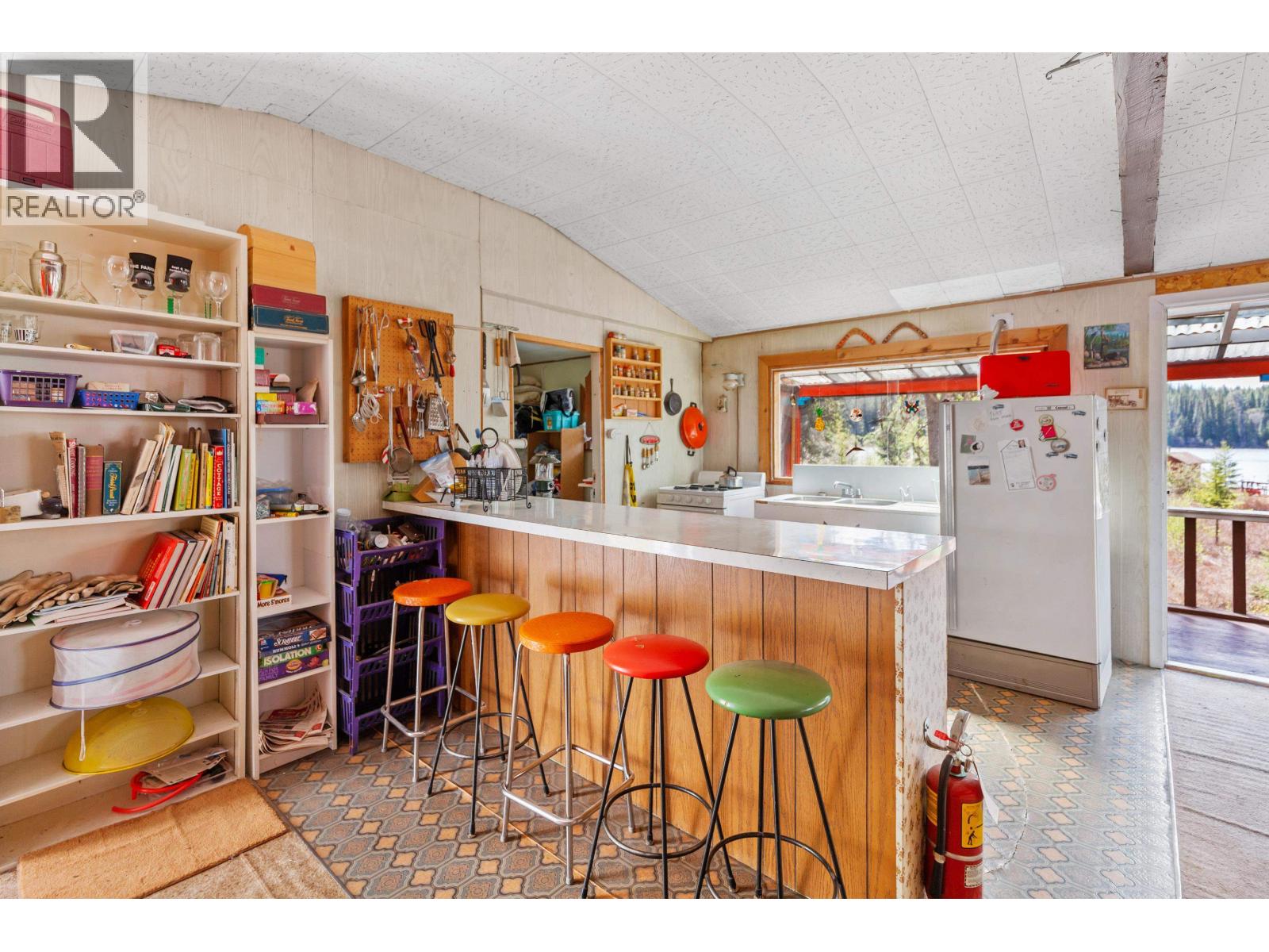 15006-15007 NORMAN LAKE ROAD - 23