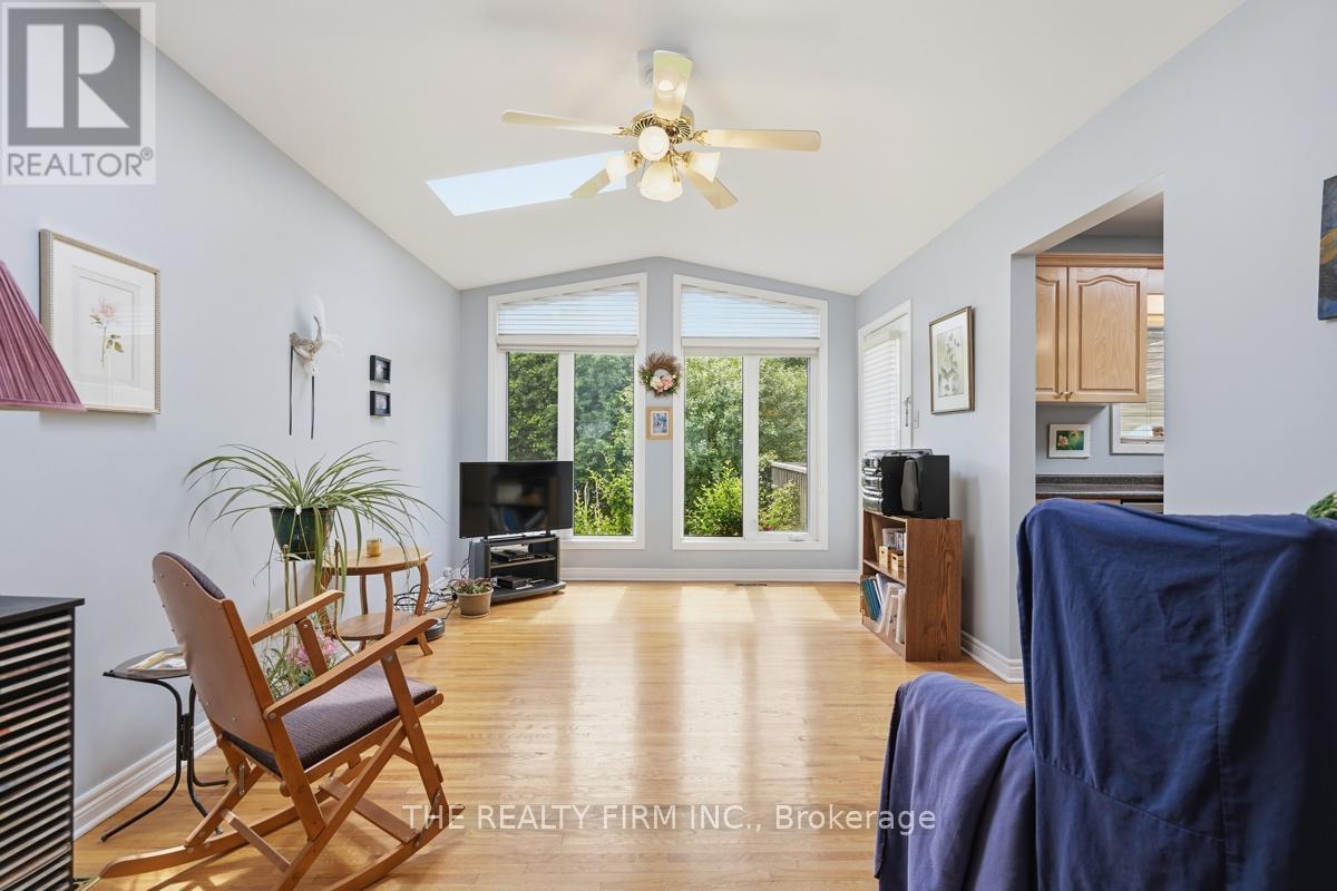23 FRONTENAC ROAD - 13