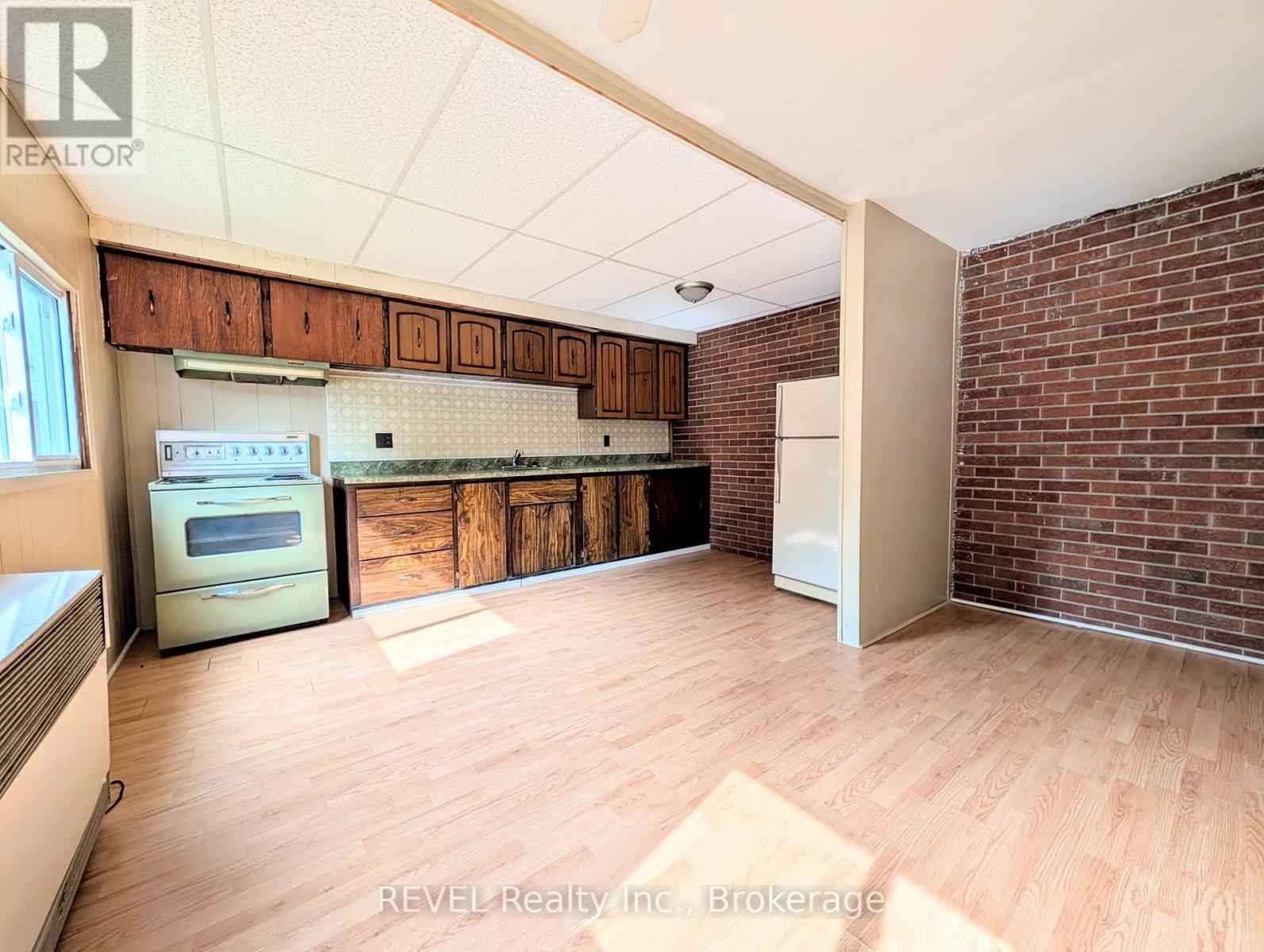 4591 HOMEWOOD AVENUE - 20