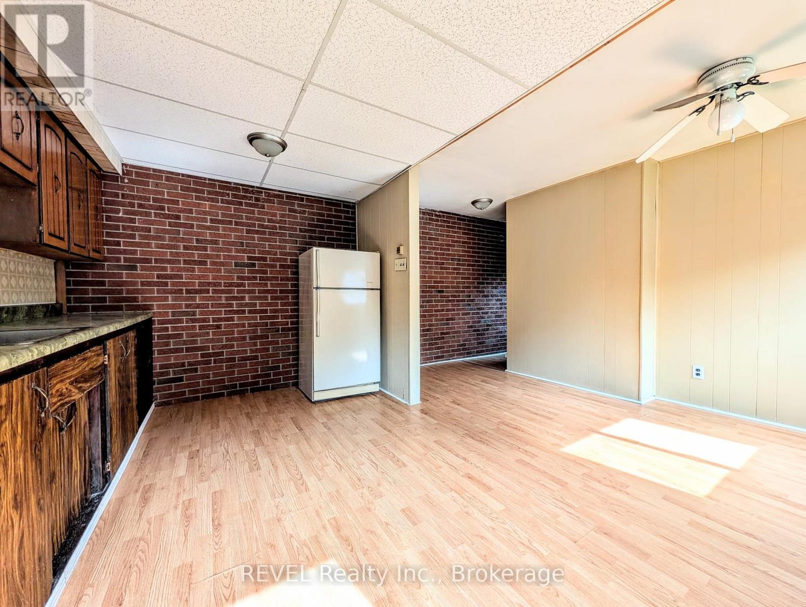 4591 HOMEWOOD AVENUE - 19
