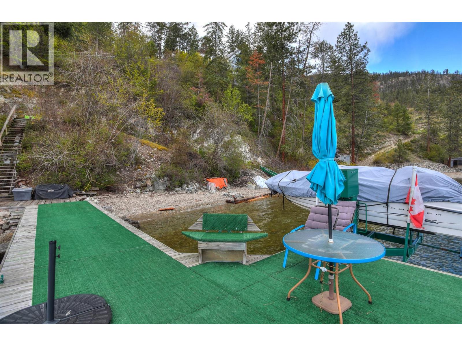3765 Westside Road N - 5