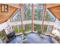 3765 Westside Road N, Kelowna, BC V1Z3W8 Photo 17