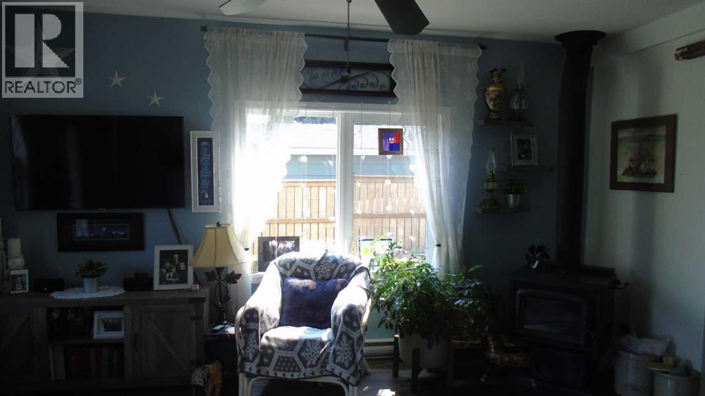 536 22 Street - 27