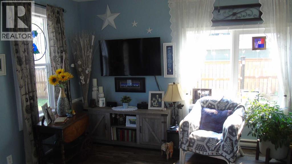 536 22 Street - 21