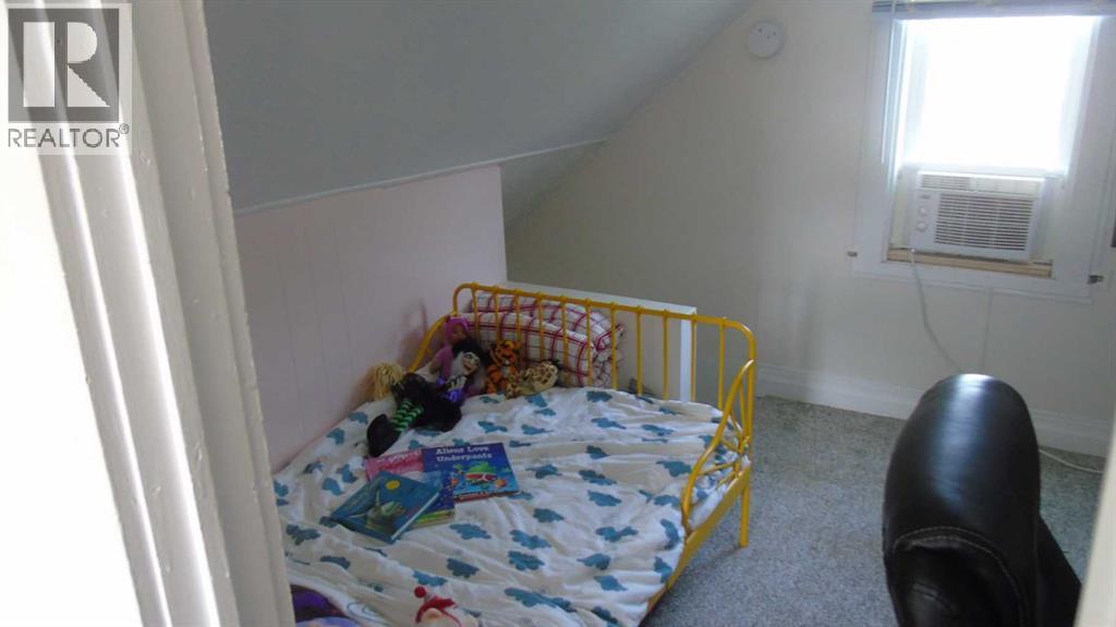 536 22 Street - 25