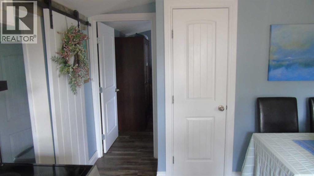 536 22 Street - 29