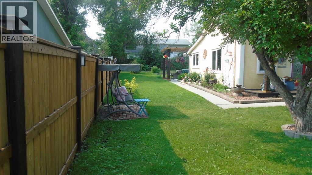 536 22 Street - 6