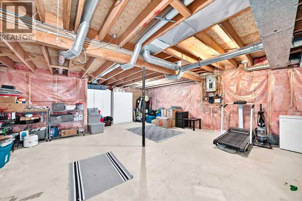 3628 Catalina Boulevard NE - 29