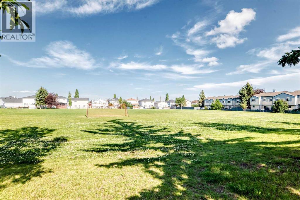 3628 Catalina Boulevard NE - 36
