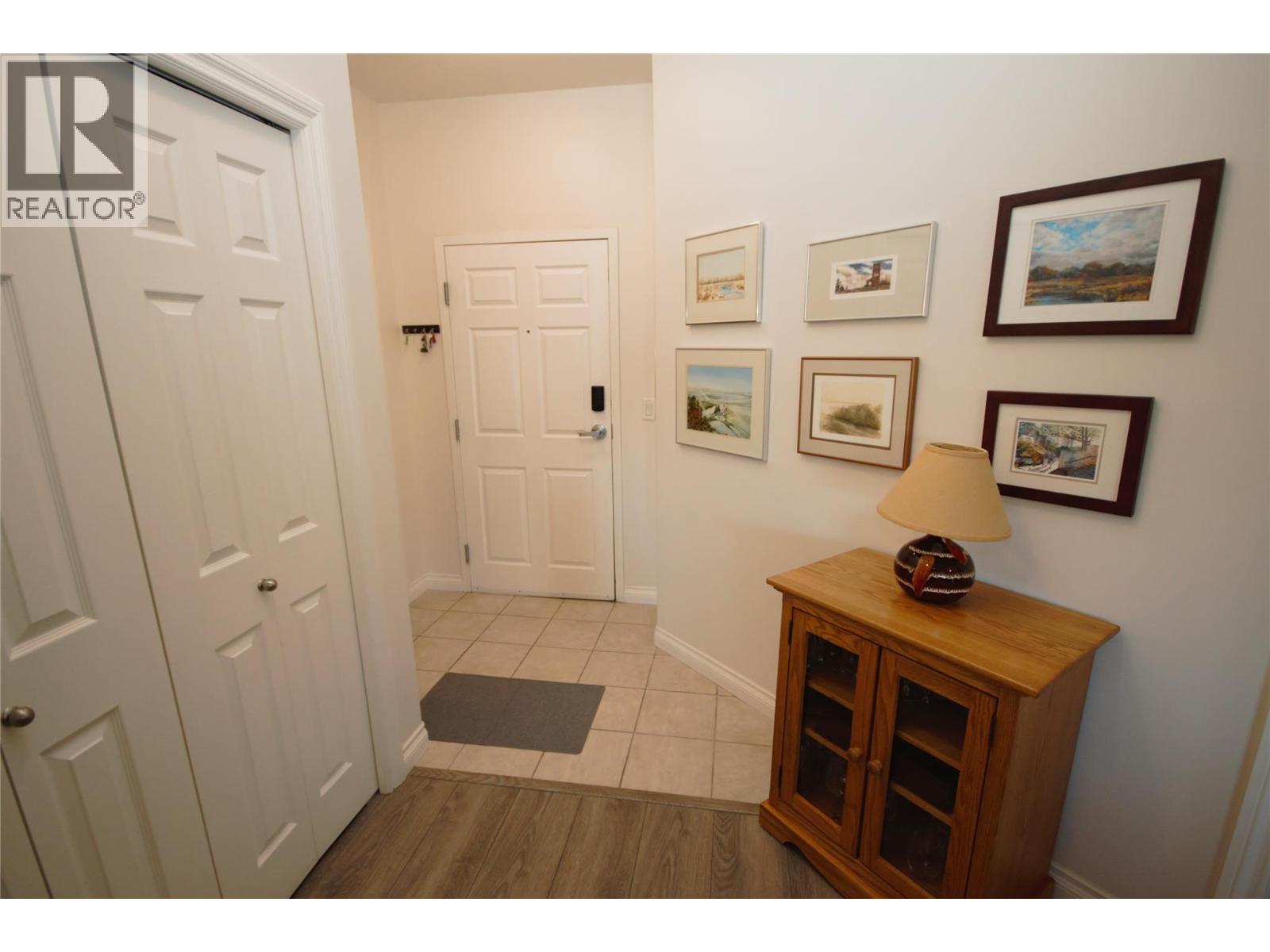 #401C 921 SPILLWAY Road - 34