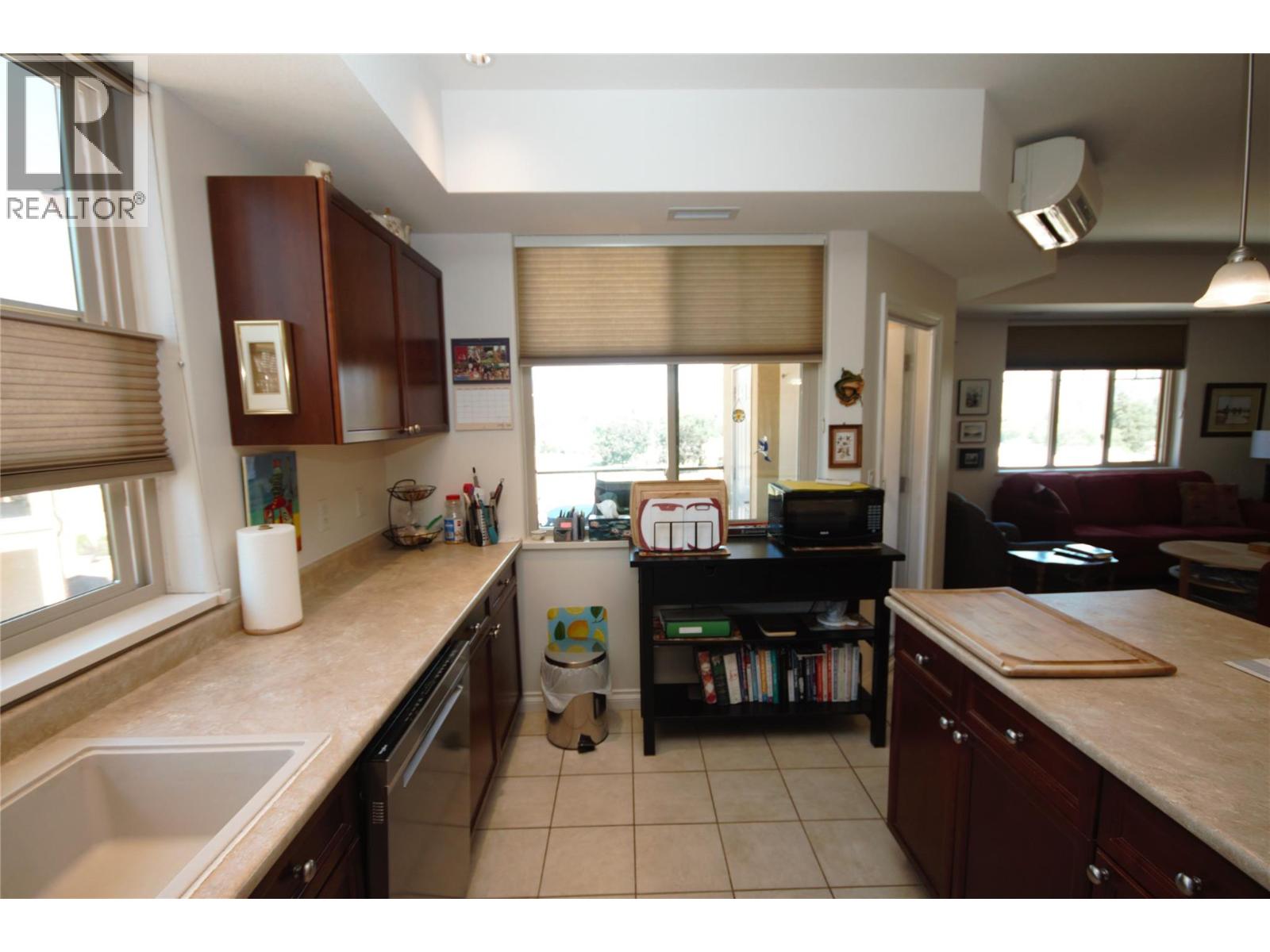#401C 921 SPILLWAY Road - 8