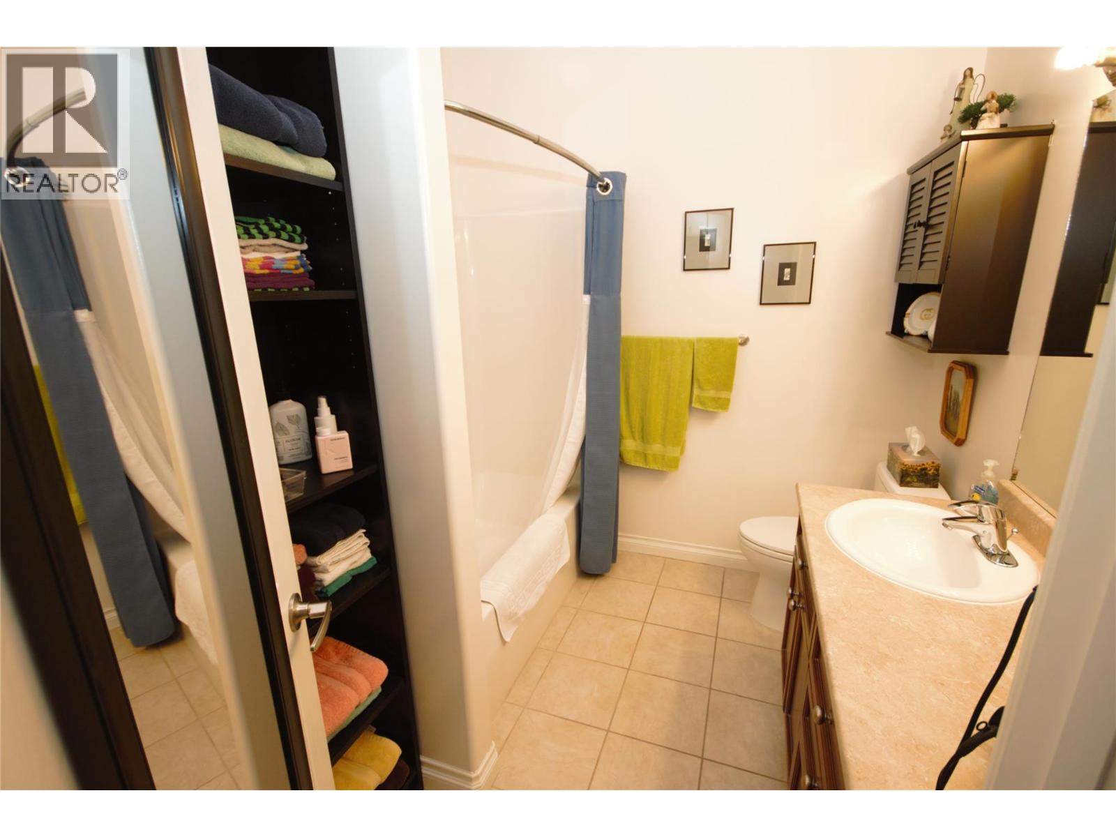 #401C 921 SPILLWAY Road - 31