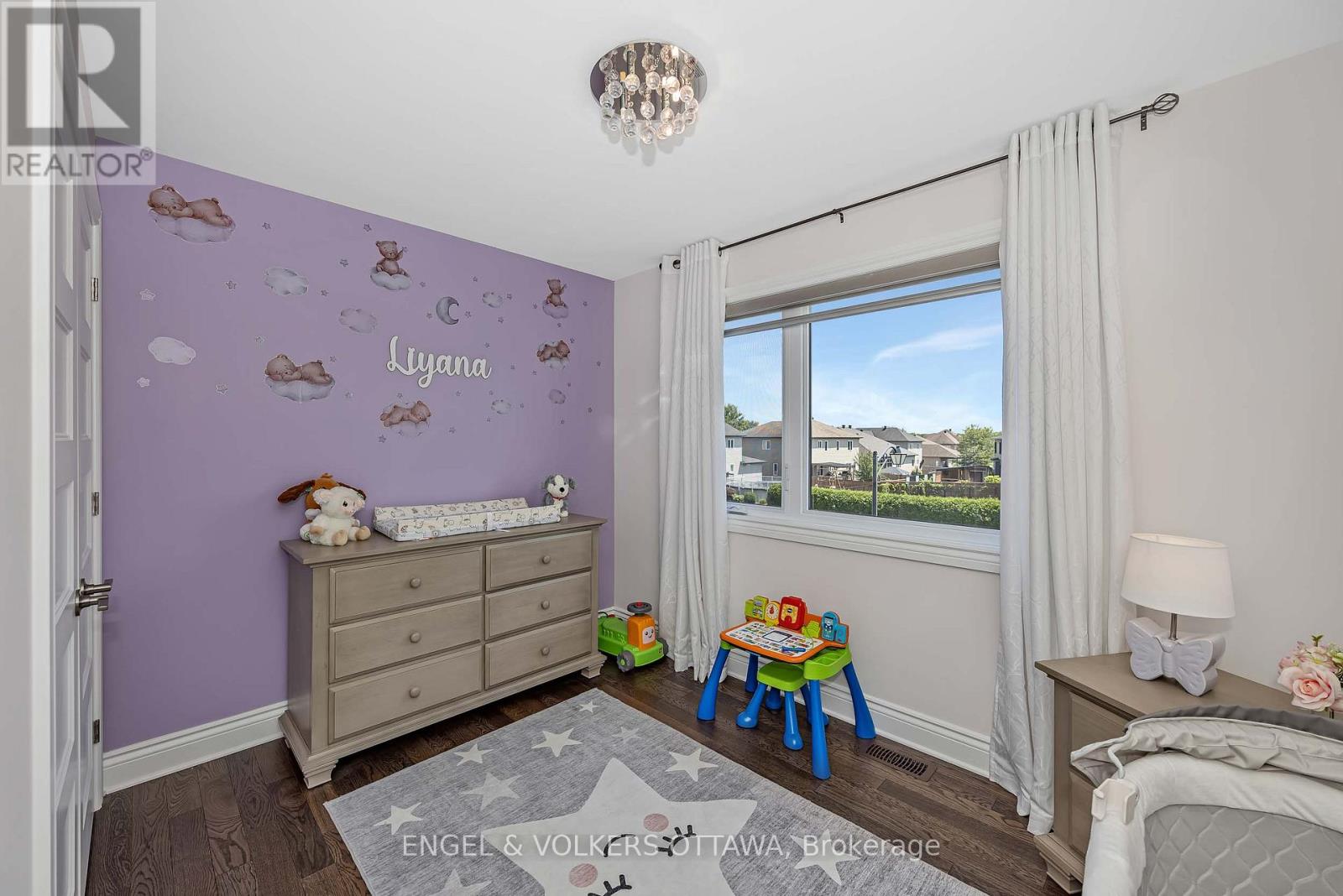 1082 DOCTEUR CORBEIL BOULEVARD - 27