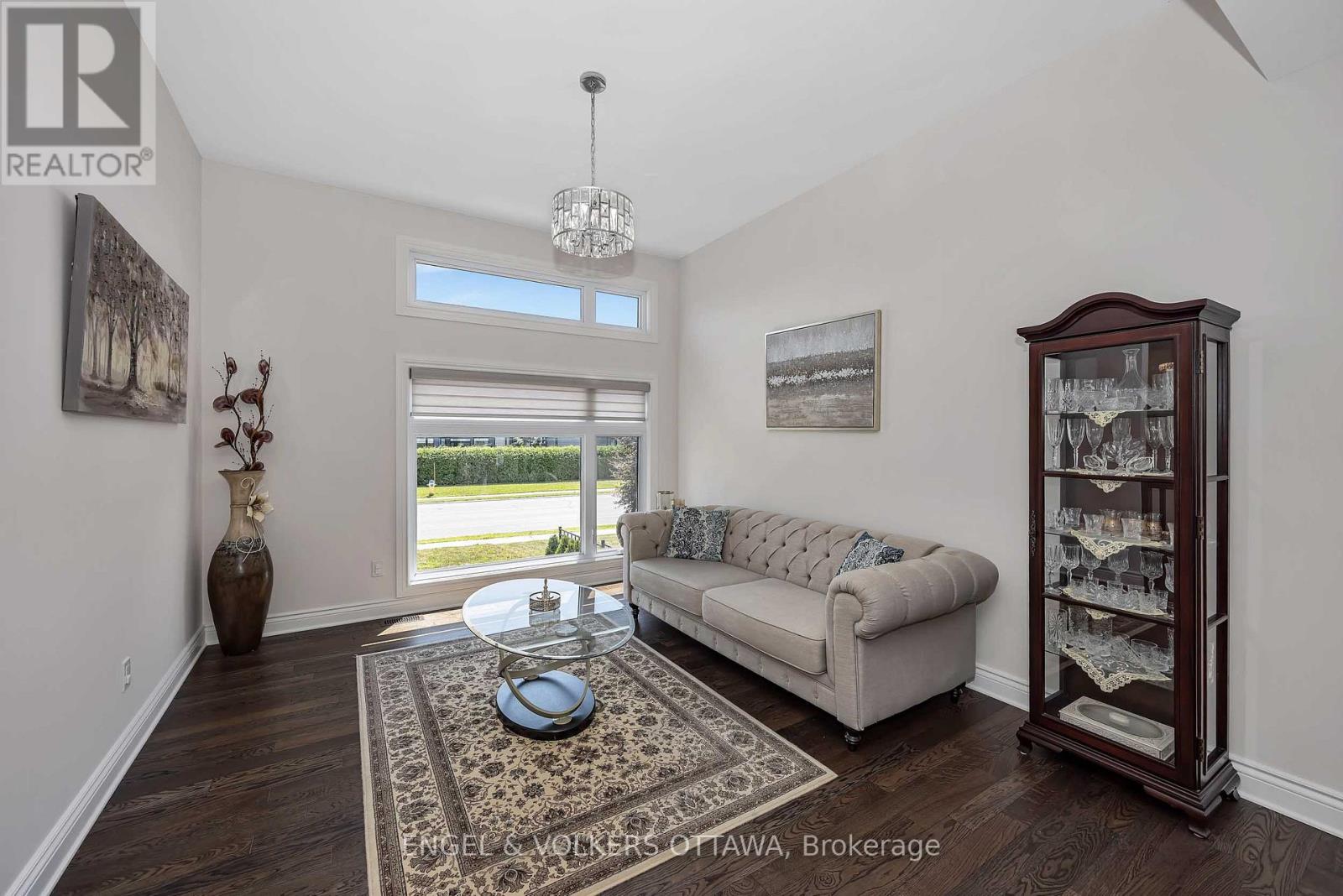 1082 DOCTEUR CORBEIL BOULEVARD - 6