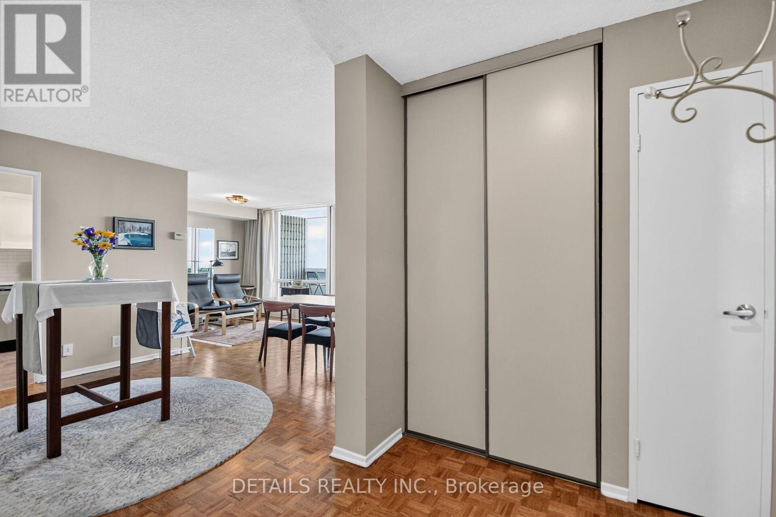 #1602 2625 REGINA STREET - 5