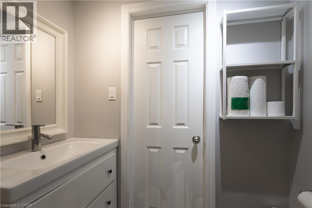 15 SPENCER Avenue - Image 36