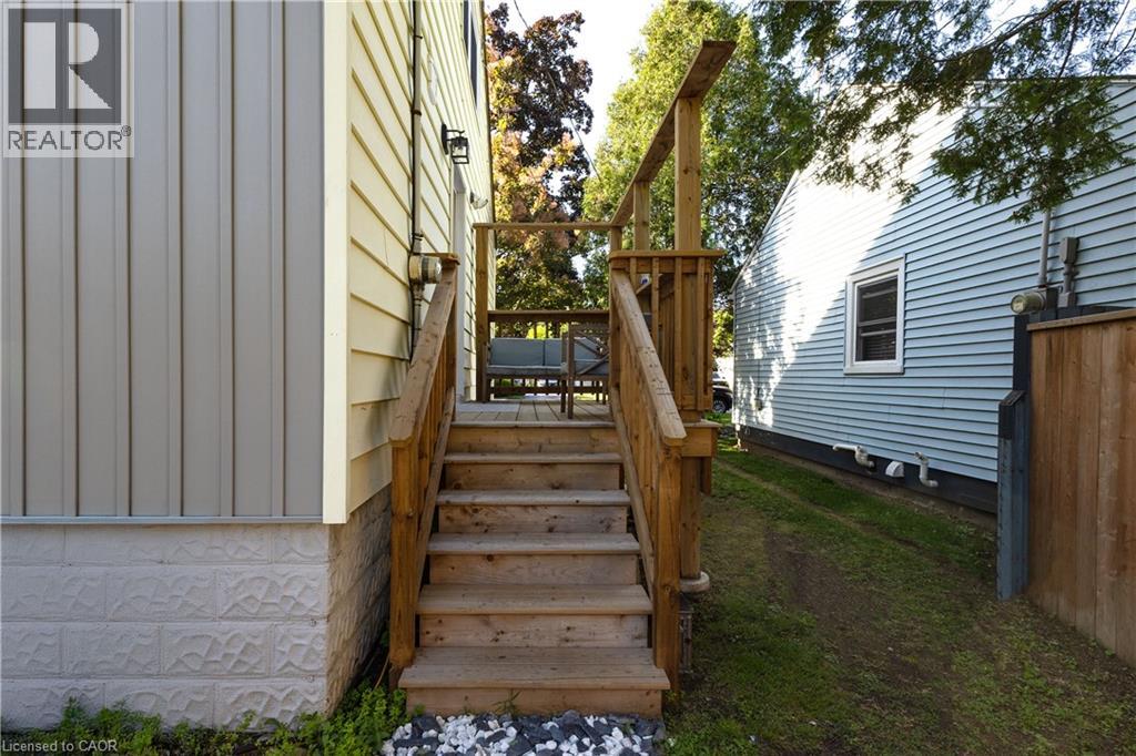 15 SPENCER Avenue - Image 38