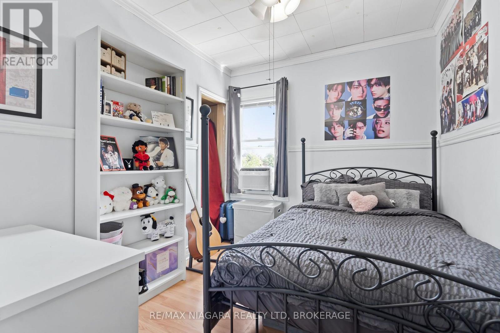 63 HODGKINS AVENUE - 17