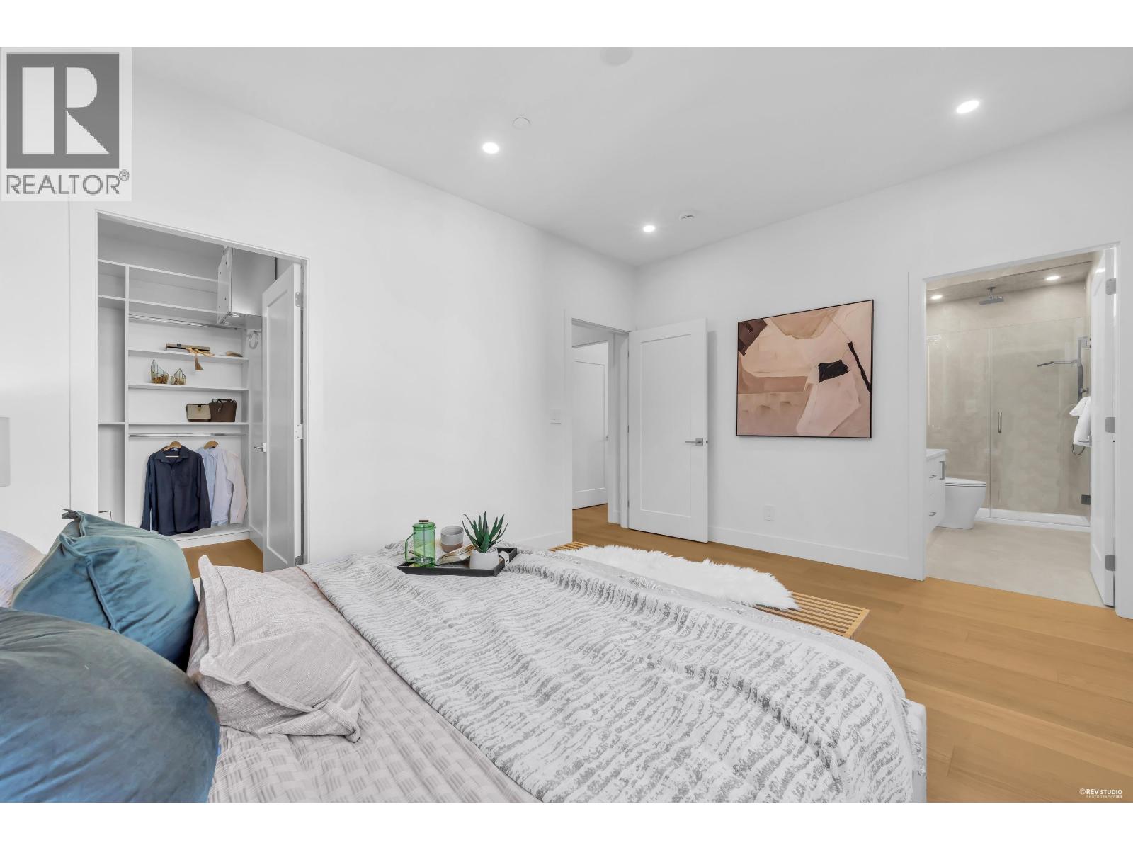 3 Bed, 3 Bath House for Sale in Vancouver – 1 6388 ARGYLE STREET, Vancouver – MLS# R3148459 - Image 20