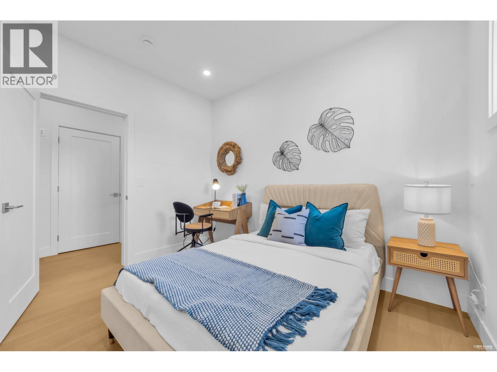 3 Bed, 3 Bath House for Sale in Vancouver – 1 6388 ARGYLE STREET, Vancouver – MLS# R3148459 - Image 23