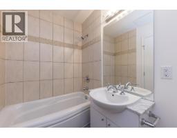 Ph1 168 E Esplanade, North Vancouver, BC V7L4X8 Photo 25