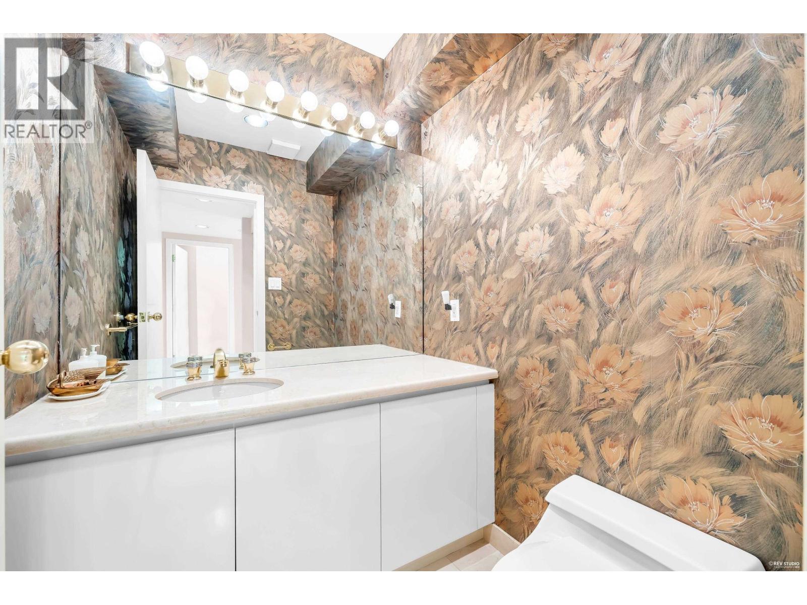 2 Bed, 3 Bath House for Sale in Vancouver – 12A 1500 ALBERNI STREET, Vancouver – MLS# R3148495 - Image 20