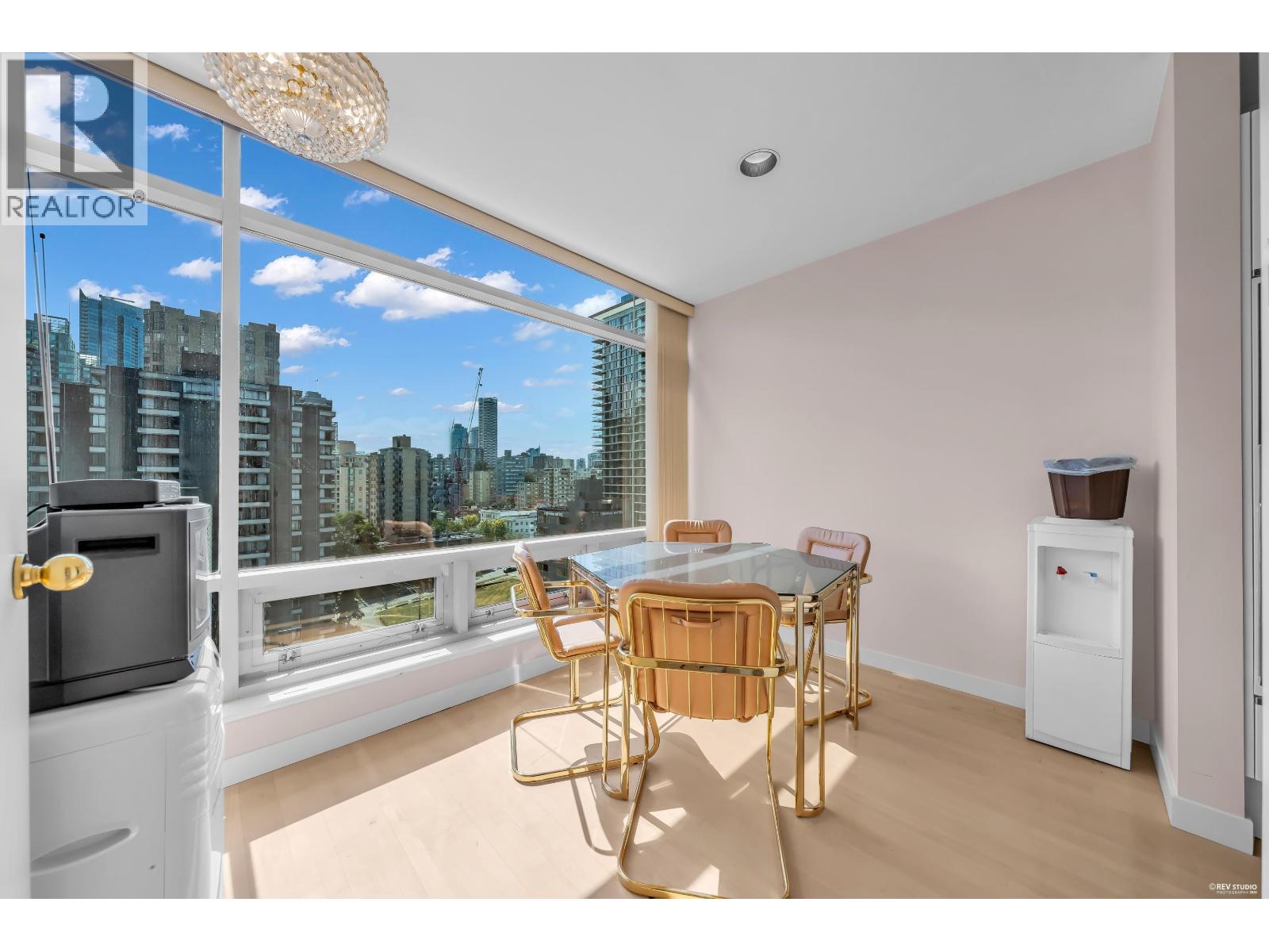 2 Bed, 3 Bath House for Sale in Vancouver – 12B 1500 ALBERNI STREET, Vancouver – MLS# R3148505 - Image 10