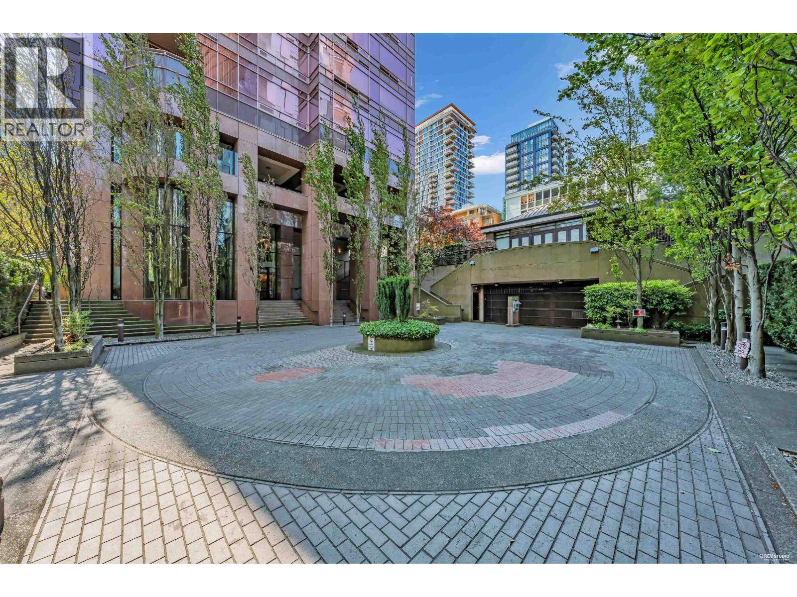 2 Bed, 3 Bath House for Sale in Vancouver – 12B 1500 ALBERNI STREET, Vancouver – MLS# R3148505 - Image 28